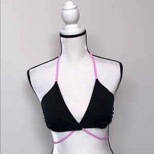 👙Victoria’s Secret triangle bikini wrap top size large pink and black